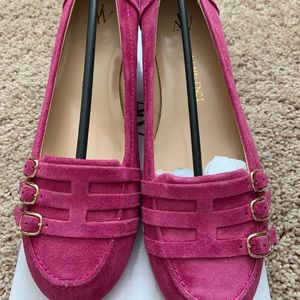 NWT WOMENS SHOE SIZE 12